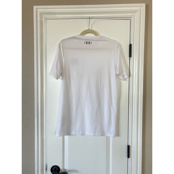 NWOT Under Armour t-shirt with logo in white Small - Picture 7 of 9